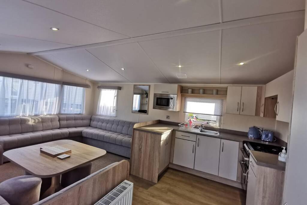8 Sleep Chalet At Newquay Away Resorts Nb160 Kültér fotó