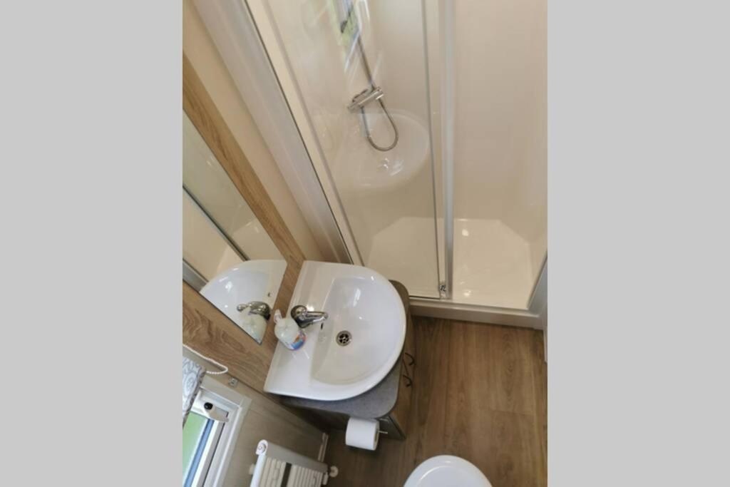 8 Sleep Chalet At Newquay Away Resorts Nb160 Kültér fotó